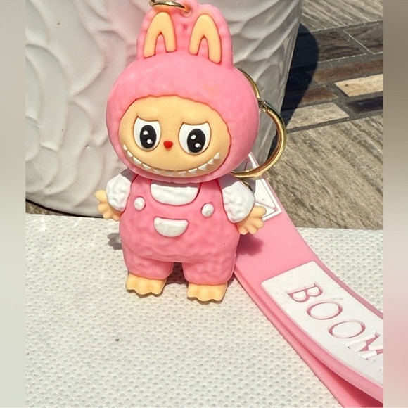 Adorable Pink Bunny Labubu Keychain NEW with Tags - Picture 2 of 3